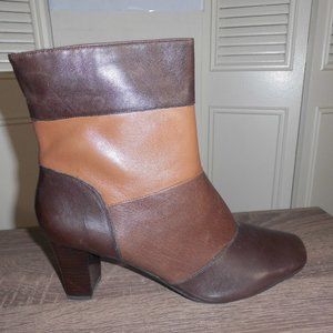 Naturalizer Brown Color Block Ankle Boots12W